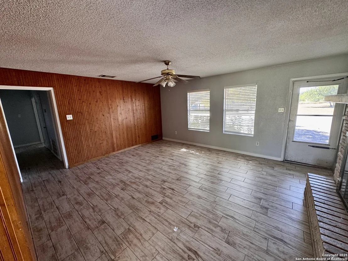 Photo of 512 Low Meadow
