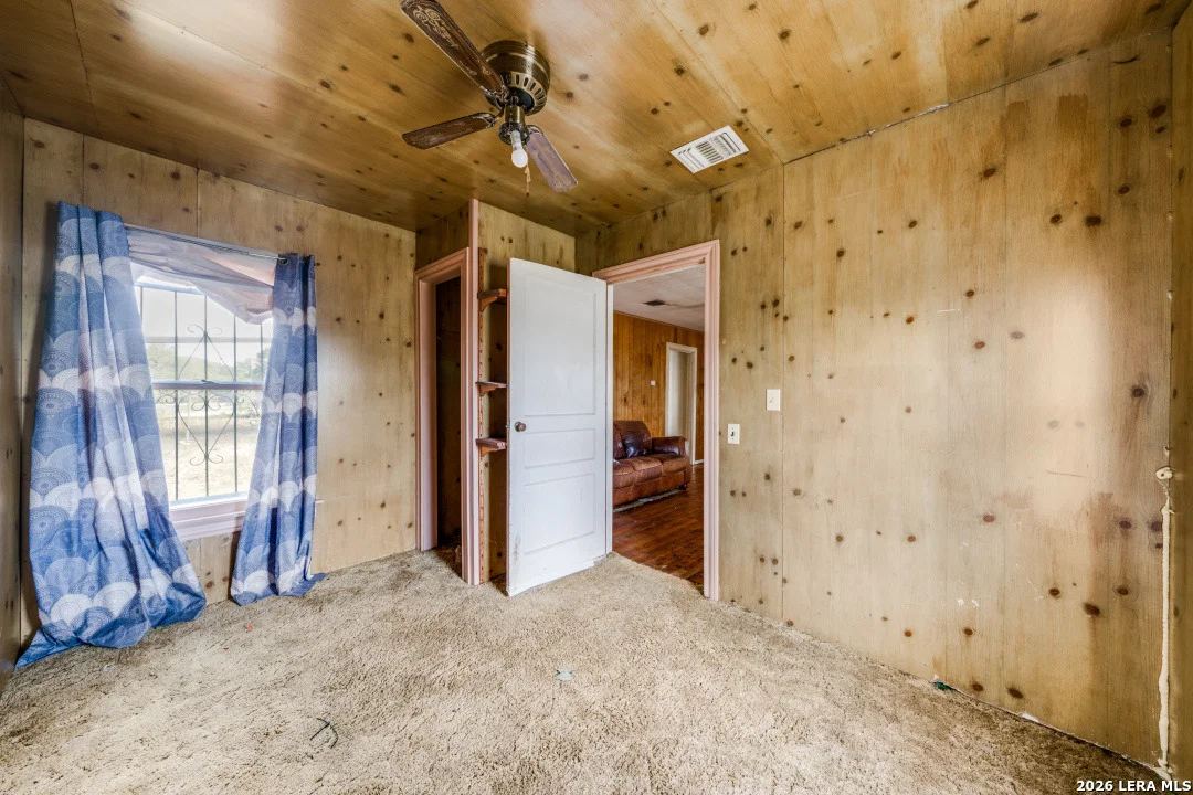 Photo of 513 GILLETTE BLVD