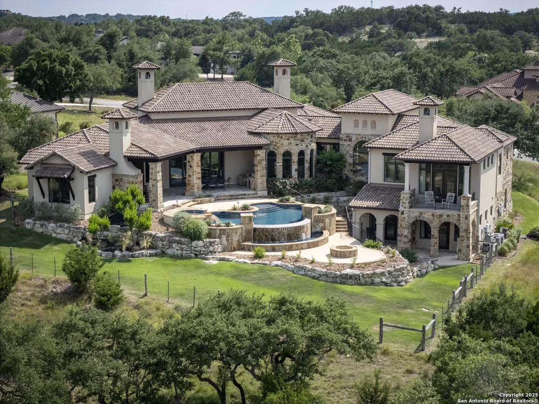 Photo of 35 Winged Foot