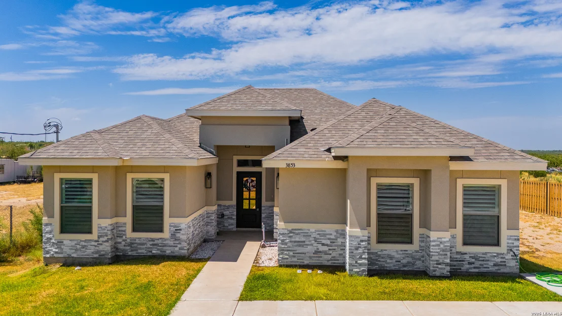 Photo of 3853 WHITE TAIL DR