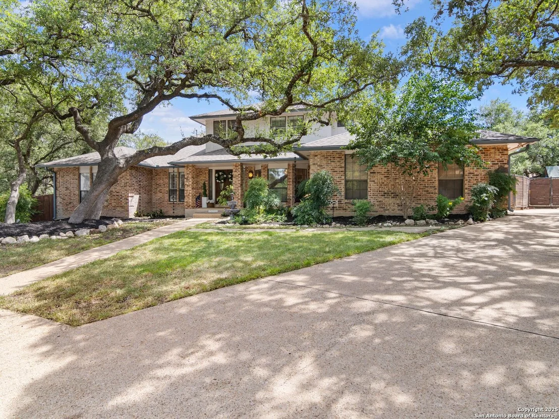Photo of 13700 Bluffmont