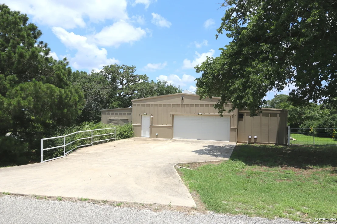 Photo of 1300 Windmill Drive