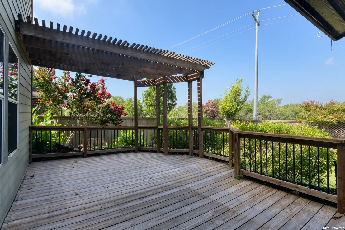 Photo of 409 Hinge Loop