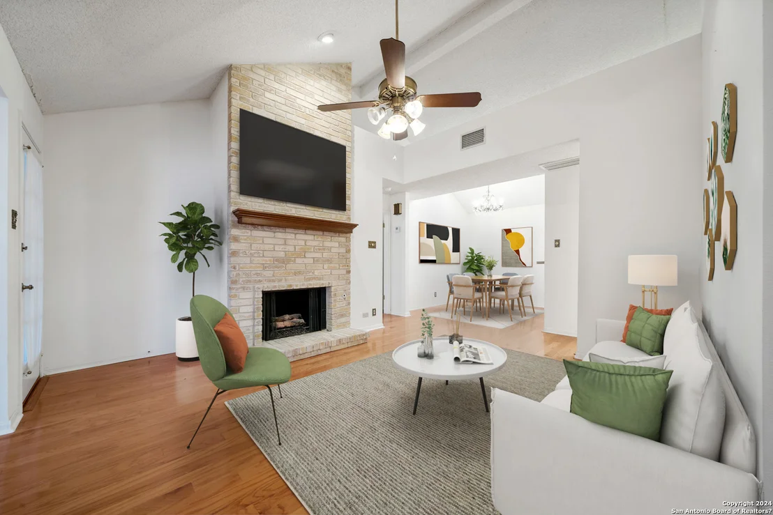 Photo of 5730 SPRING WATCH