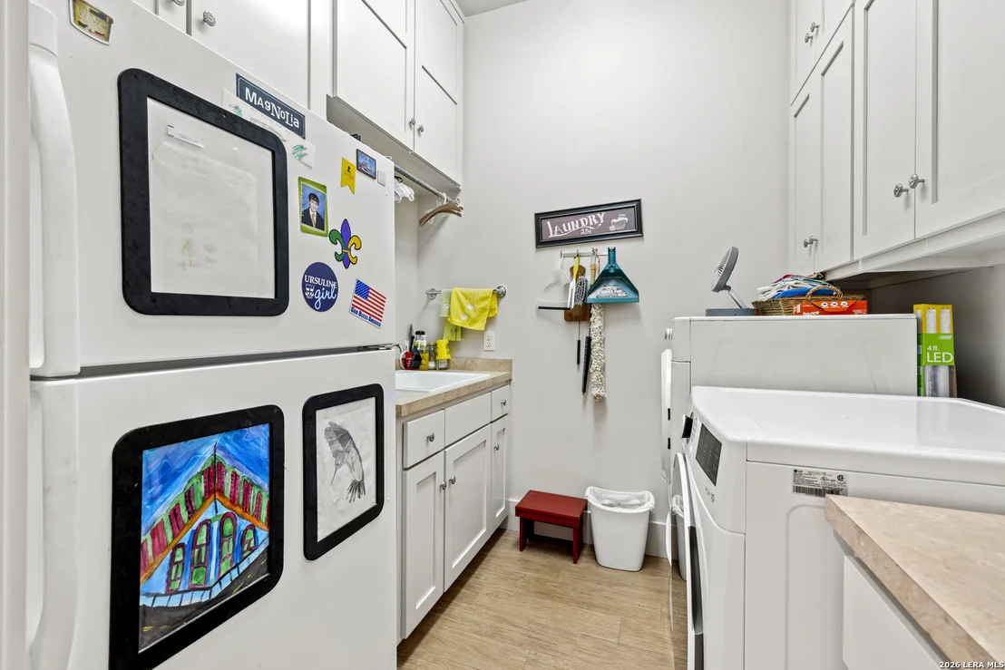 Photo of 957 Cedar Hills