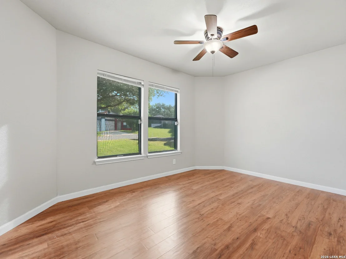 Photo of 7914 WAYSIDE TRL