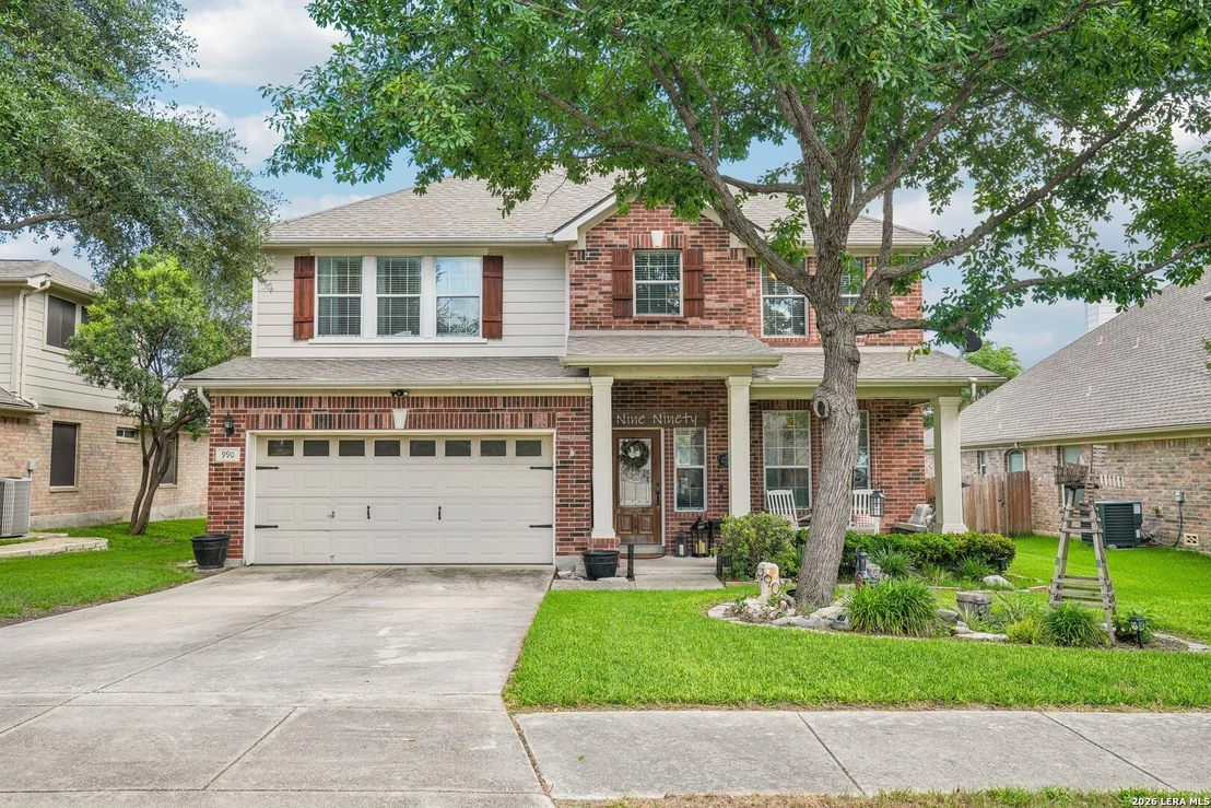 Photo of 990 OAK PARK