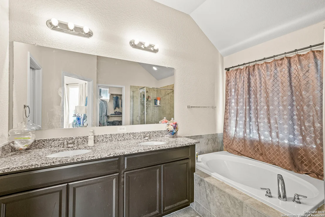 Photo of 8713 STACKSTONE