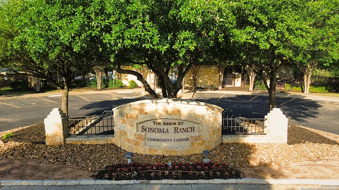 Photo of 9110 Feather Bluff
