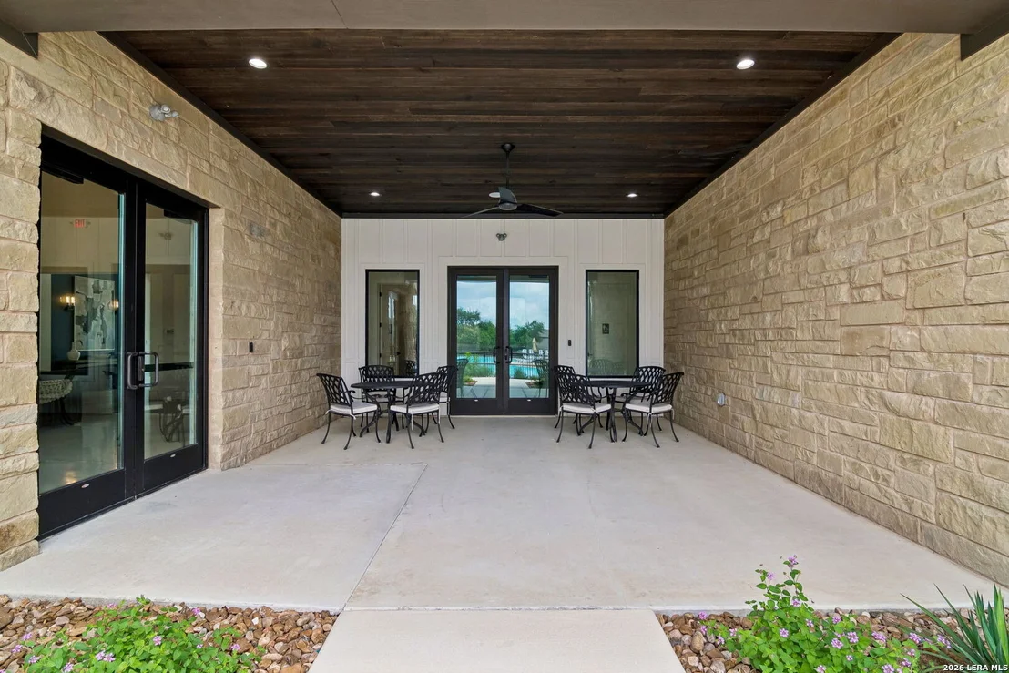 Photo of 121 Cimarron Crk