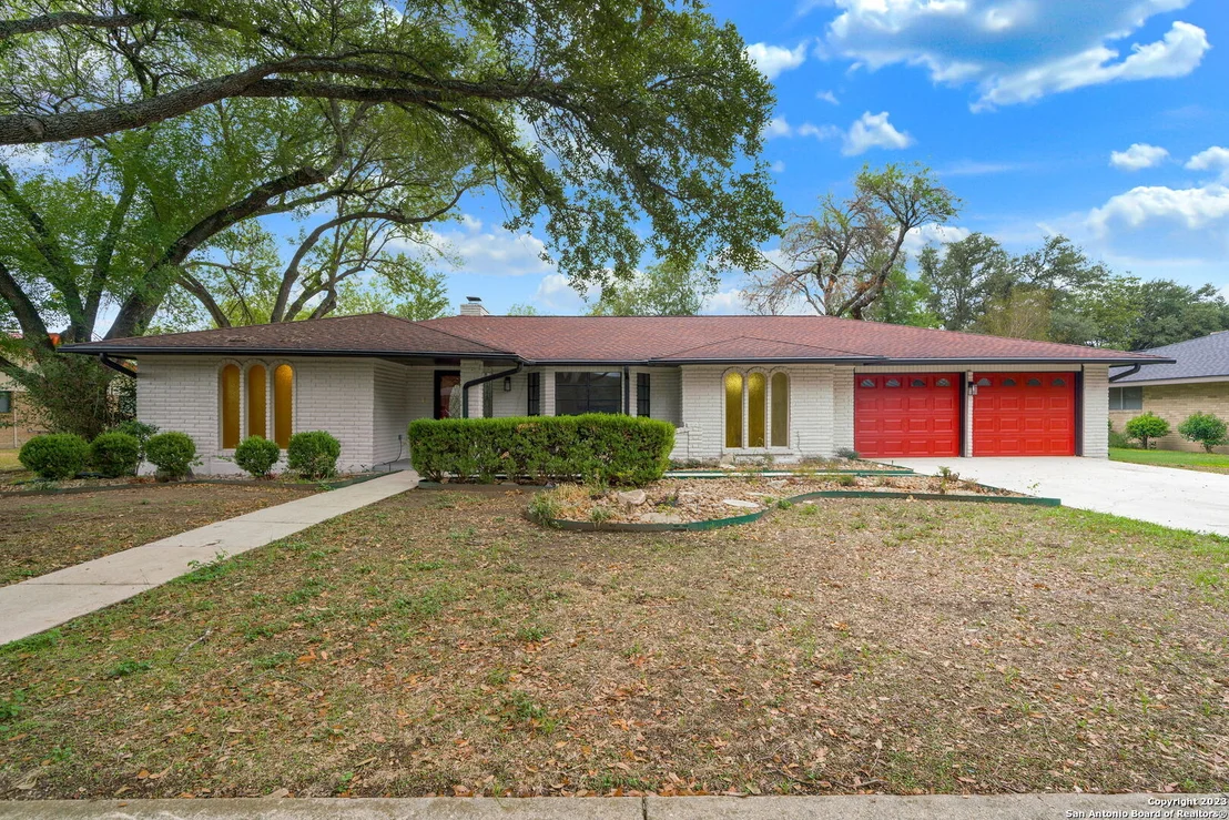 Photo of 518 SUNHAVEN DR