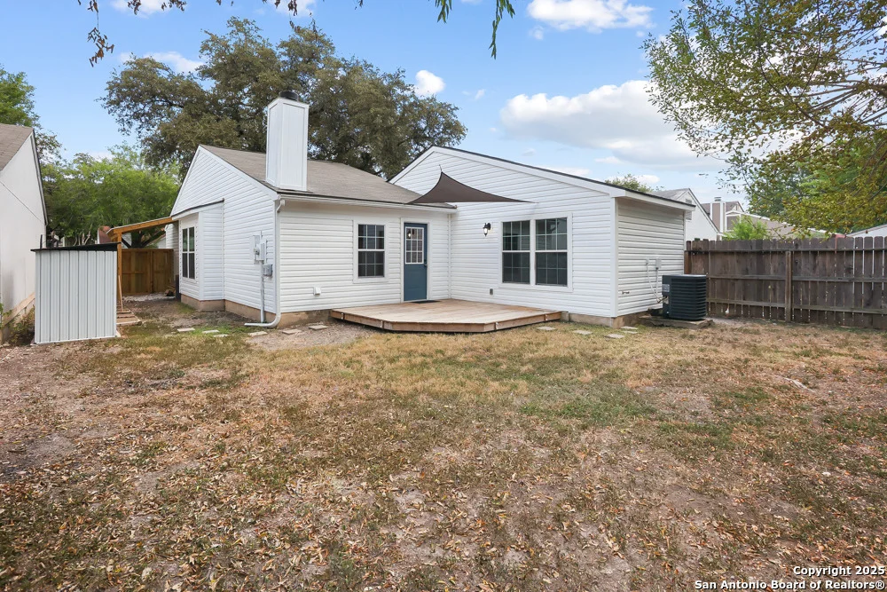 Photo of 2827 Cherry Field