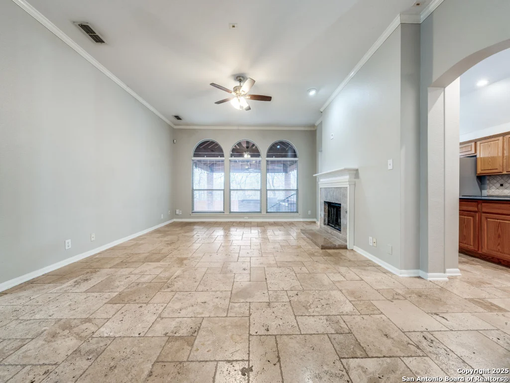Photo of 12451 HART CLF