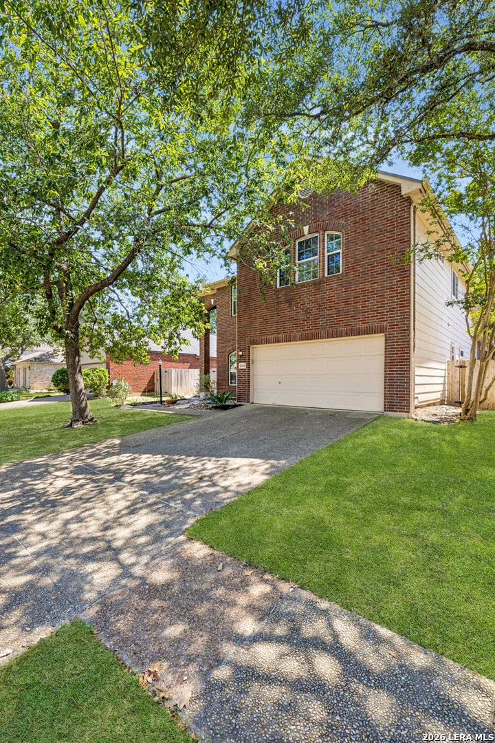 Photo of 2026 Thicket Trail Dr