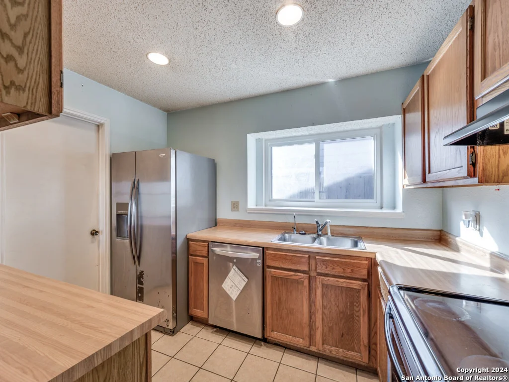 Photo of 11151 CANDLE PARK