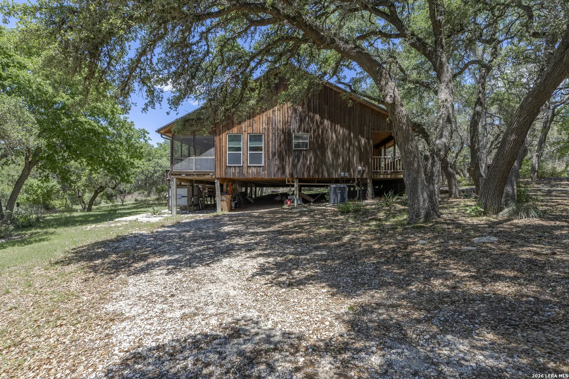 Photo of 150 PLATTEN CREEK RD