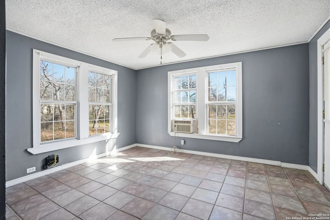 Photo of 843 County Road 331