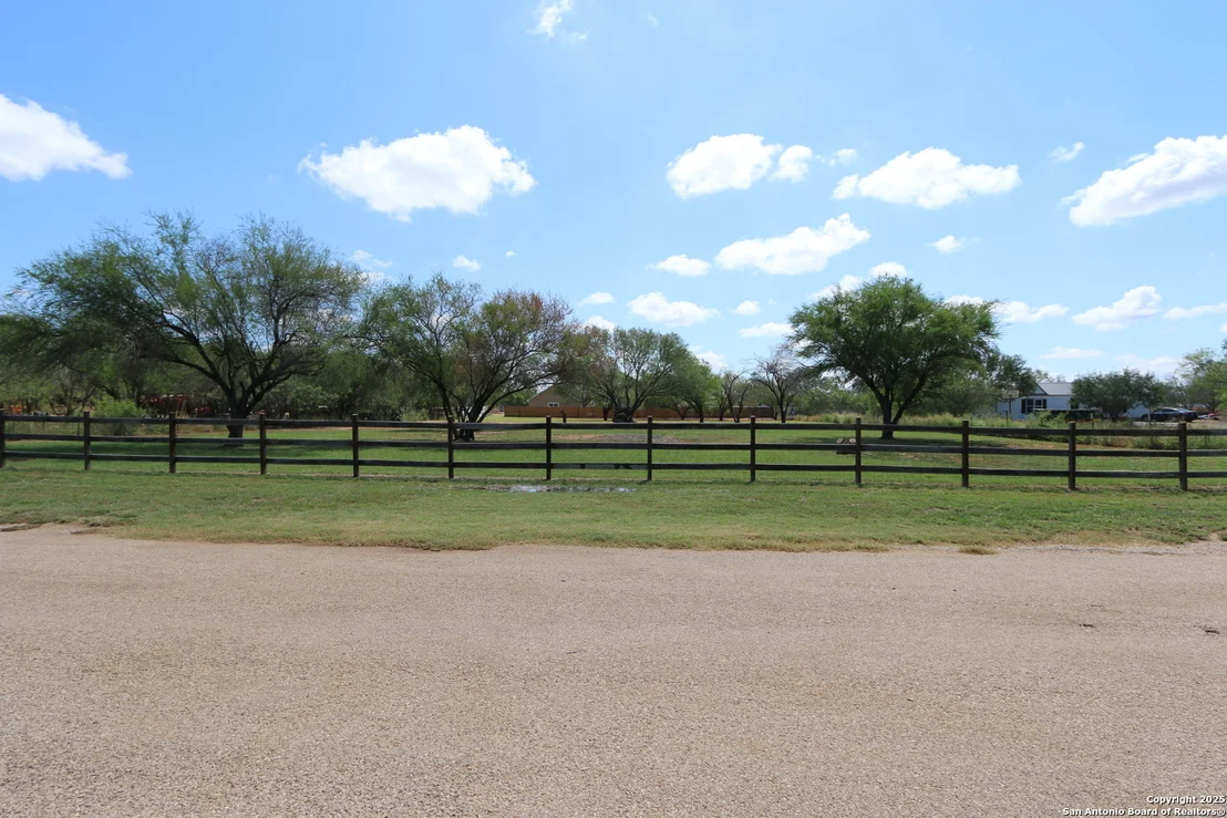 Photo of 125 County Road 2666
