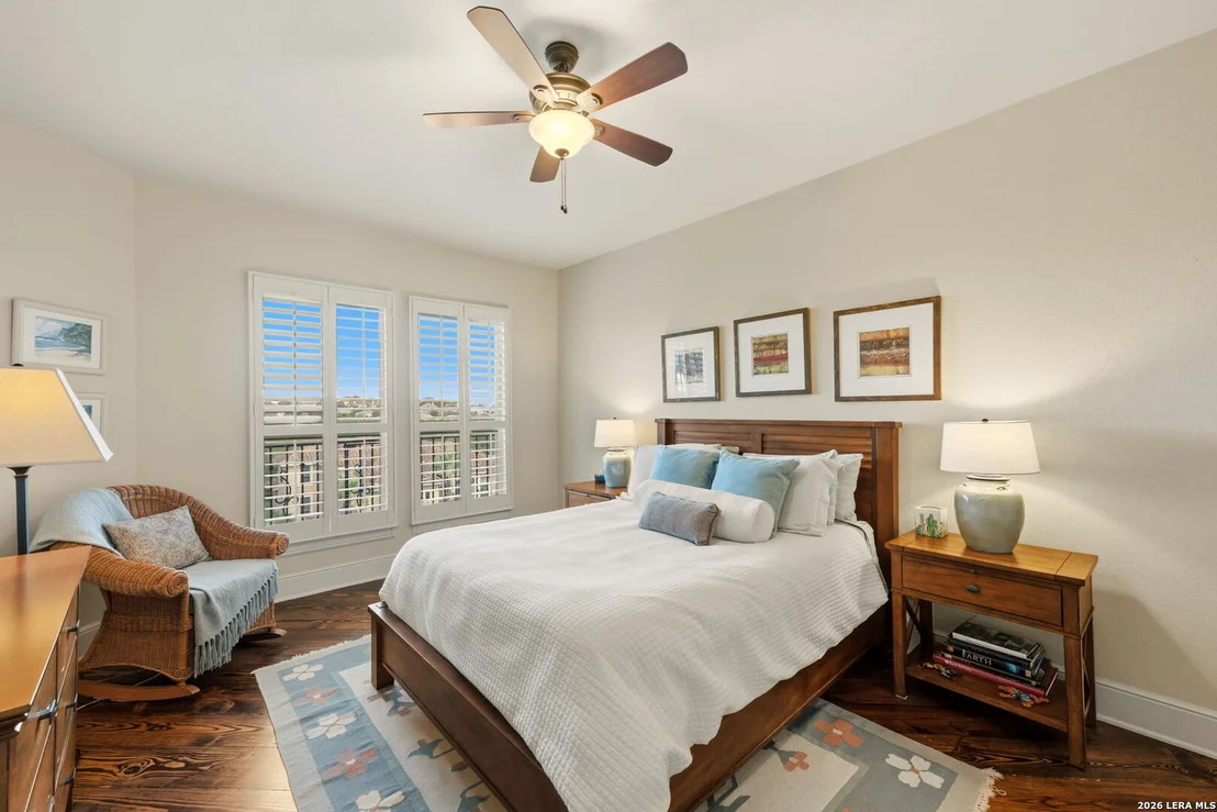 Photo of 315 Candelaria