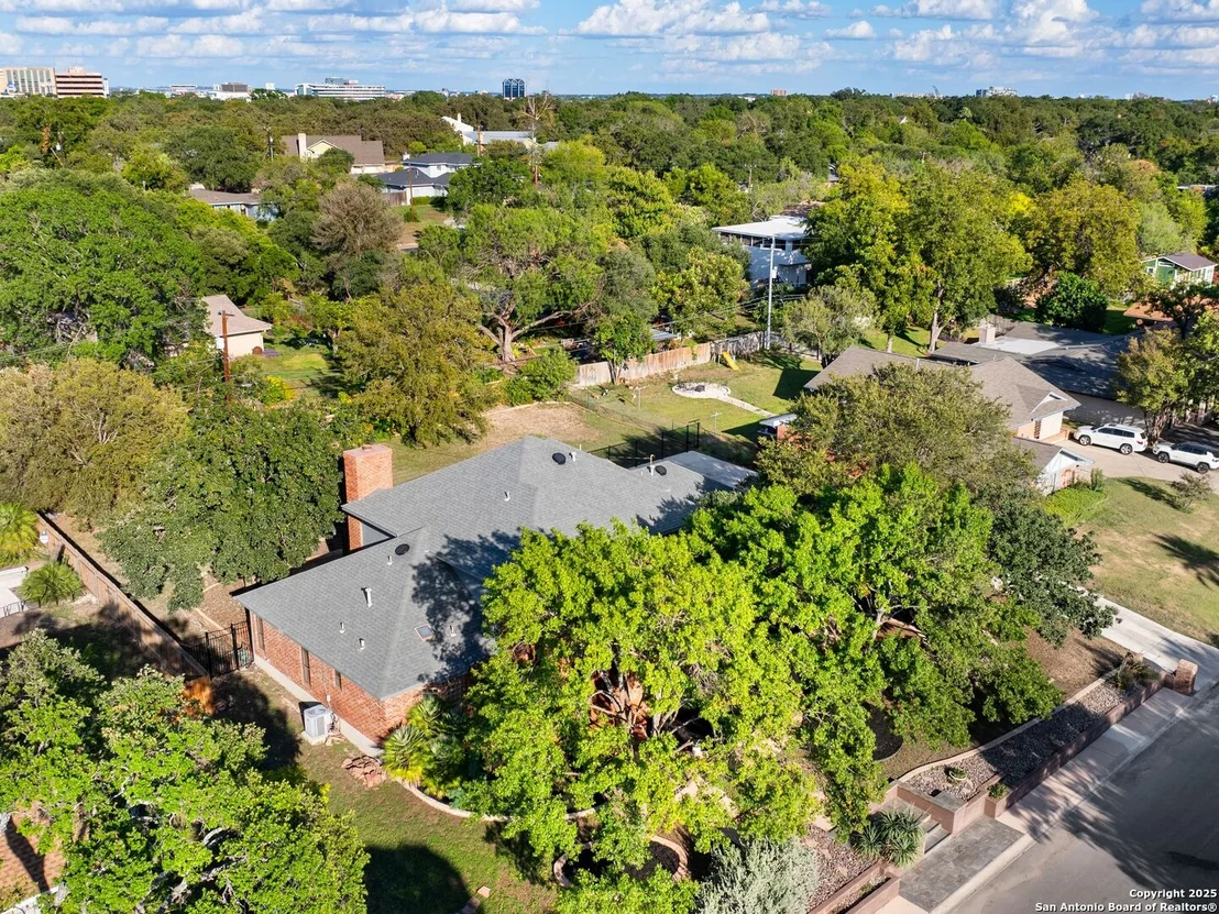 Photo of 332 Towne Vue