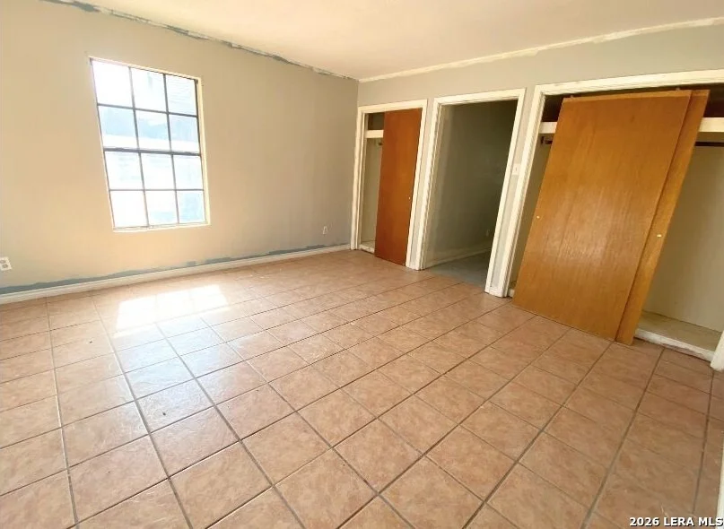 Photo of 402 RAMON ST