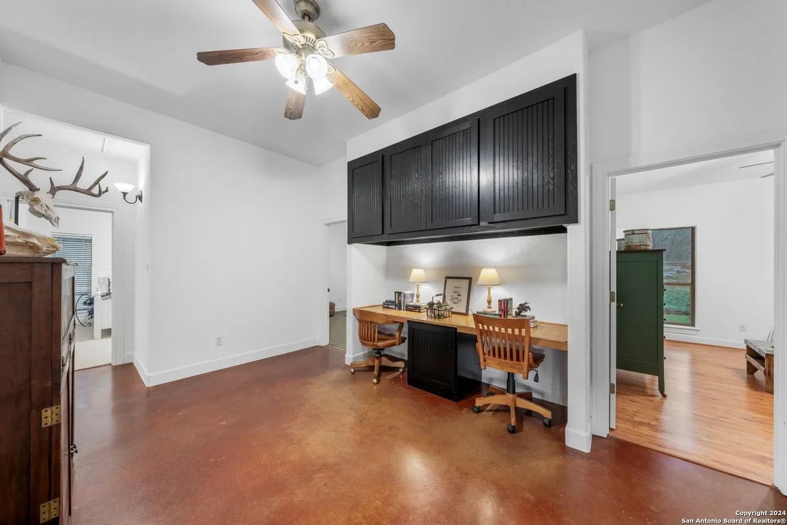 Photo of 112 Remington Dr
