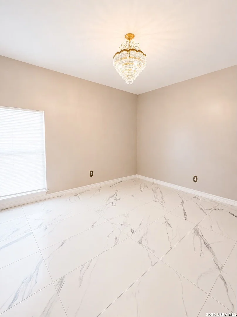 Photo of 1203 N Bibb Ave