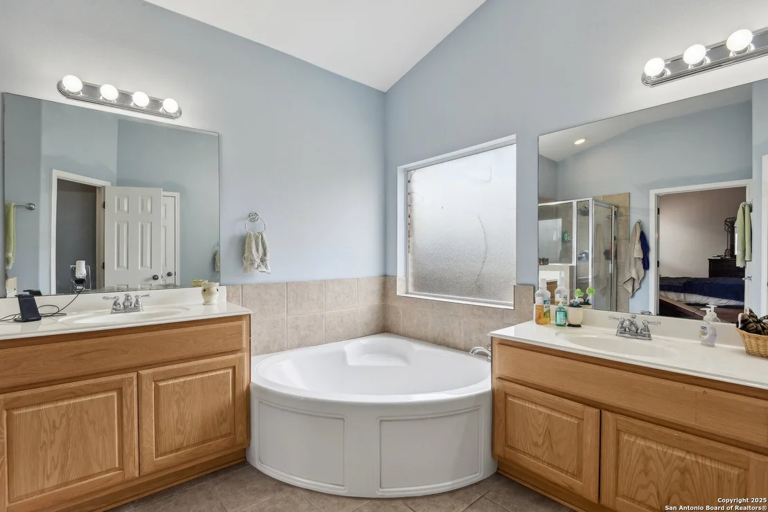 Photo of 618 Enchanted Way