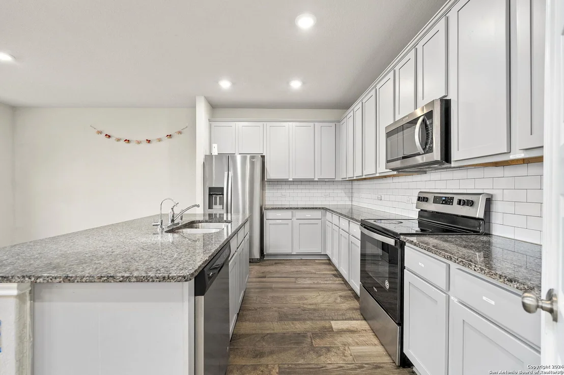 Photo of 7727 Abbey Place