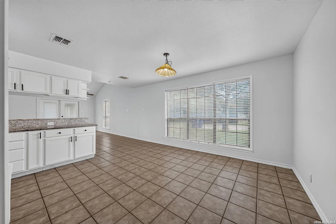 Photo of 1704 STRAIT LN