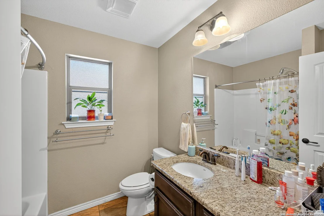 Photo of 1666 Vista View