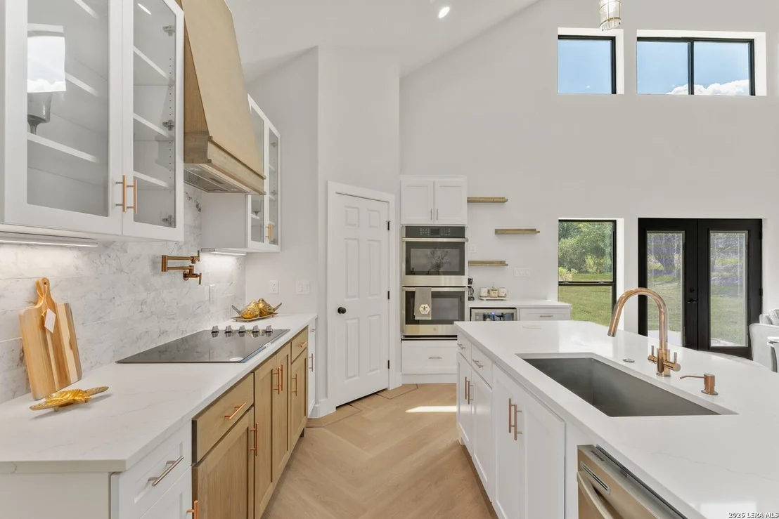 Photo of 8228 Utopia Blvd