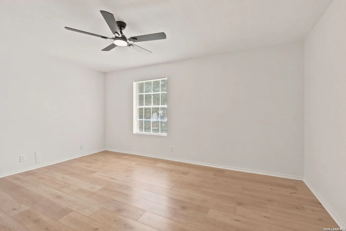 Photo of 333 SUNROSE LN