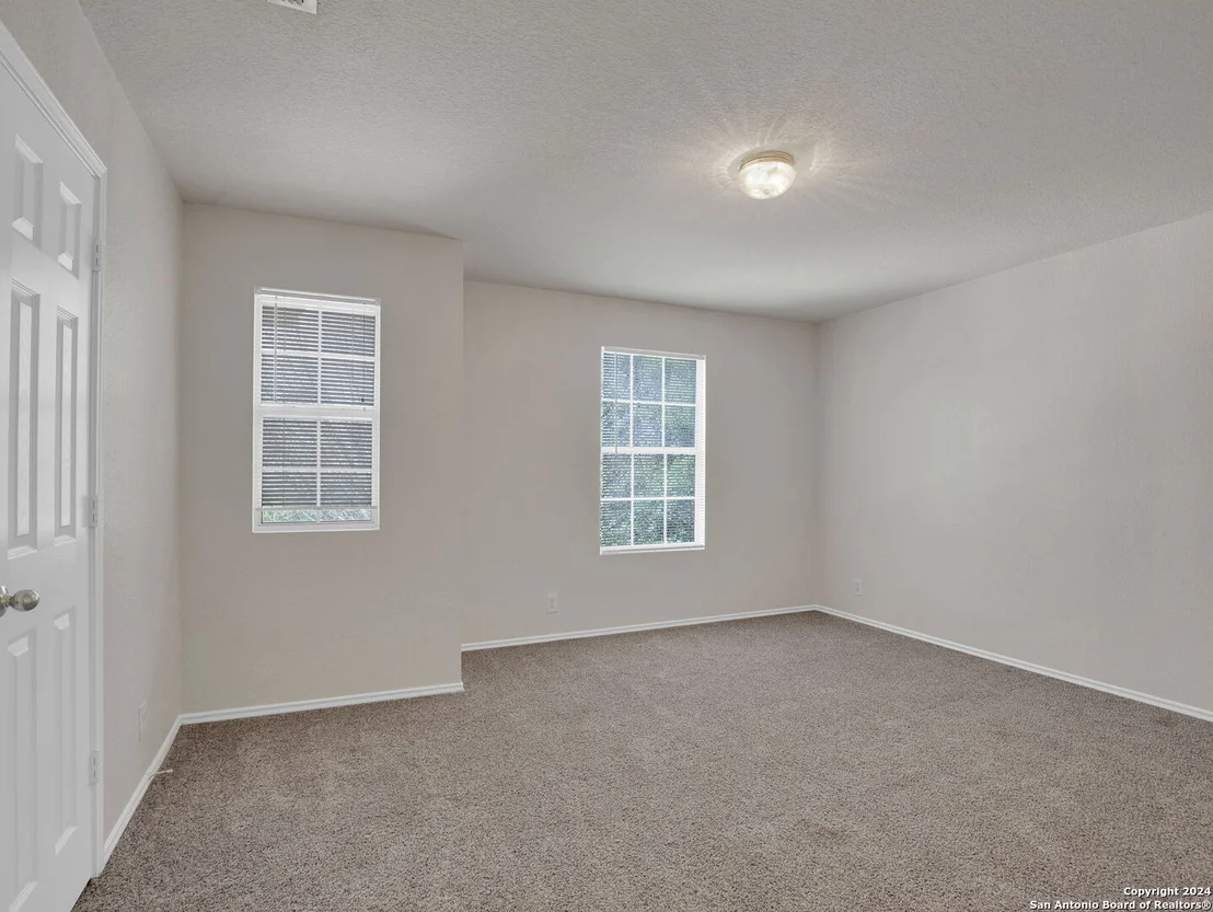 Photo of 2602 SKYBOUND