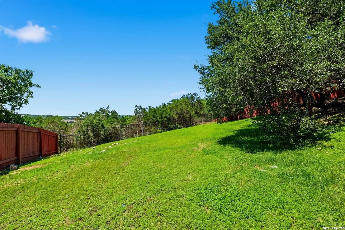 Photo of 3719 Sunset Cliff