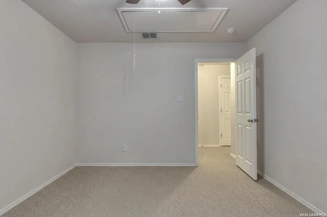 Photo of 827 Point Cove