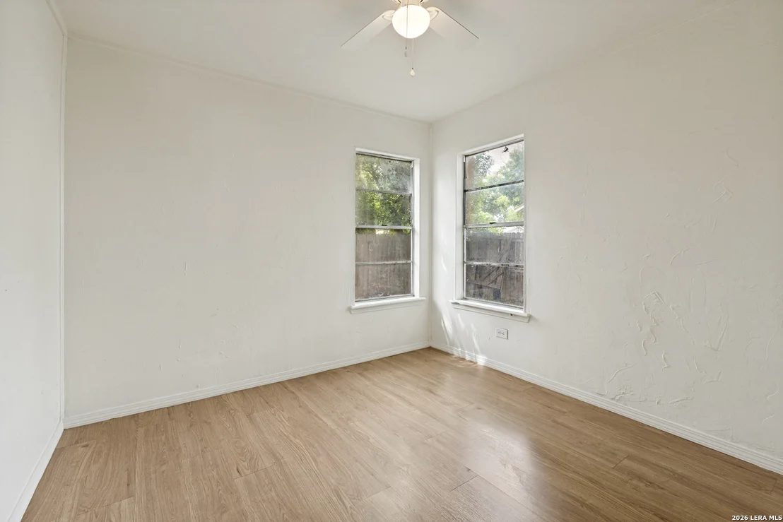 Photo of 491 Wright
