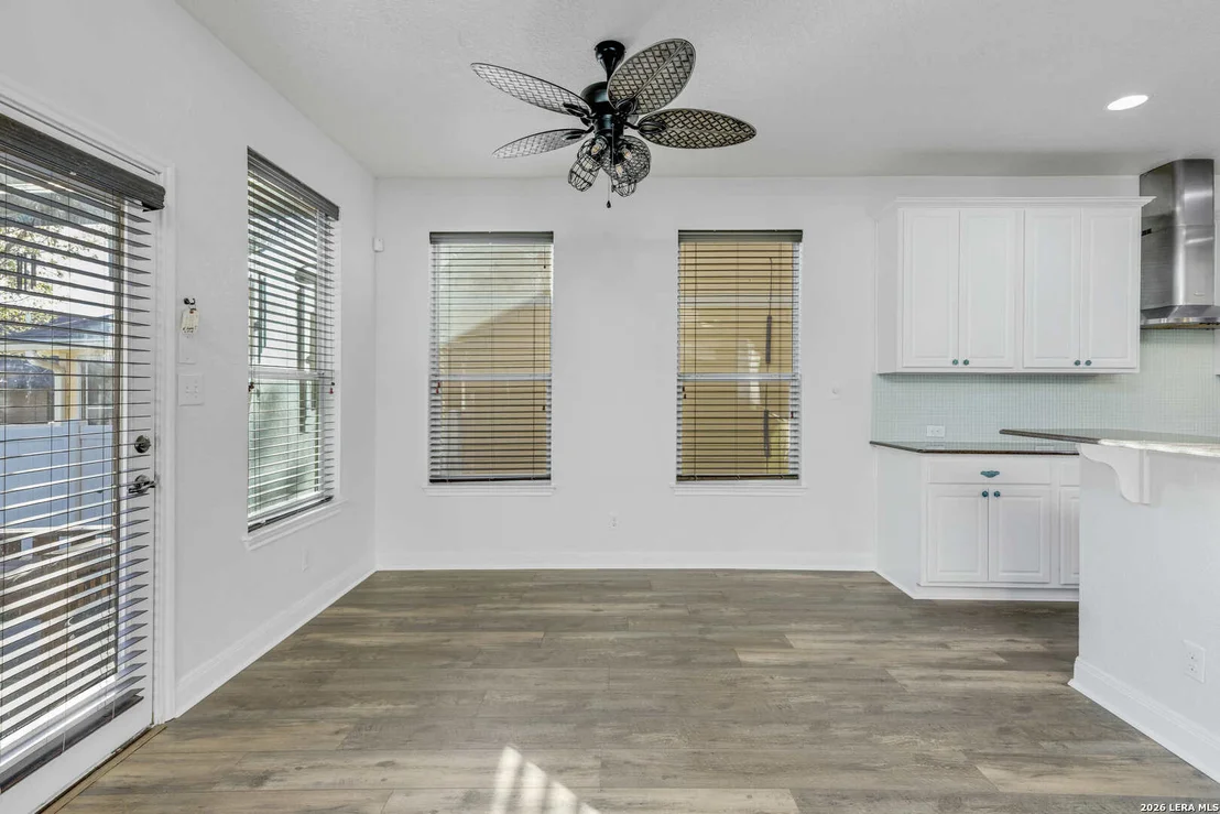 Photo of 125 Brook Shire