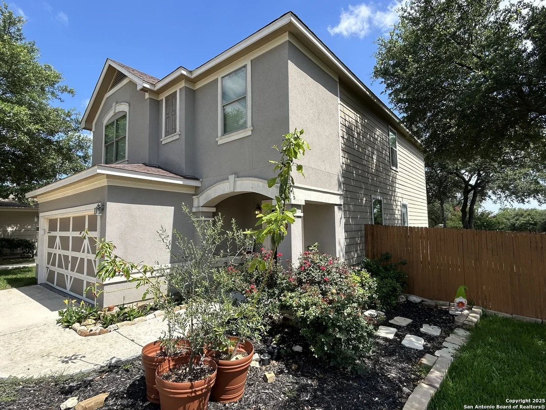 Photo of 125 Lilly