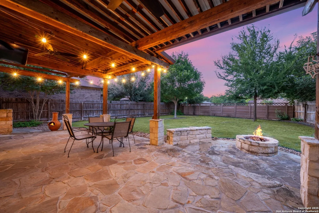 Photo of 204 Lone Star