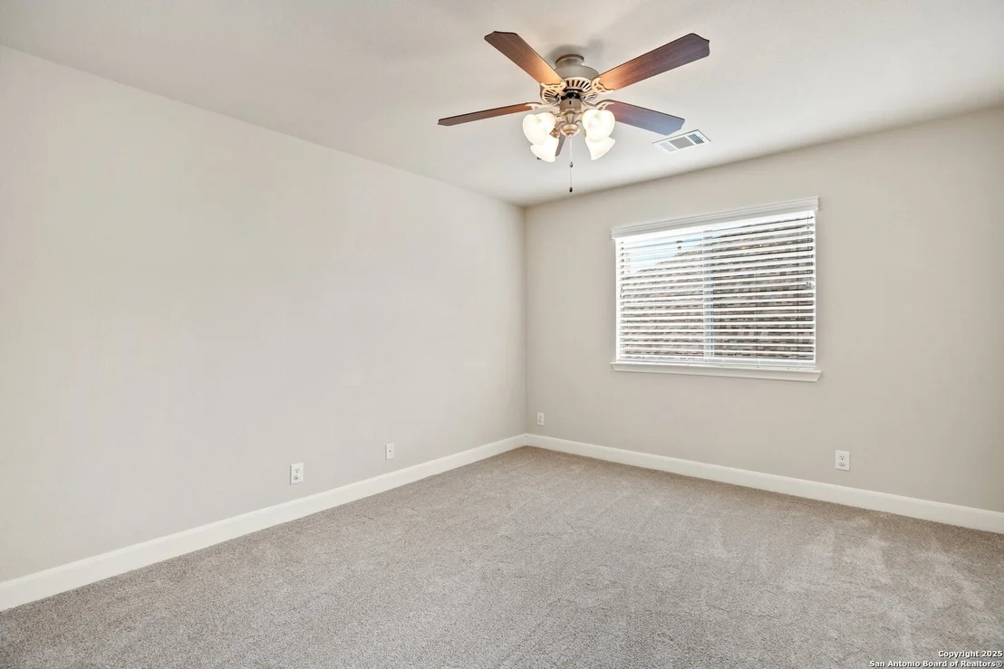 Photo of 5334 Tulip Bnd