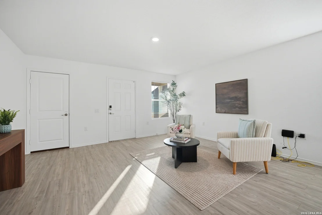 Photo of 1355 Art Wall Way
