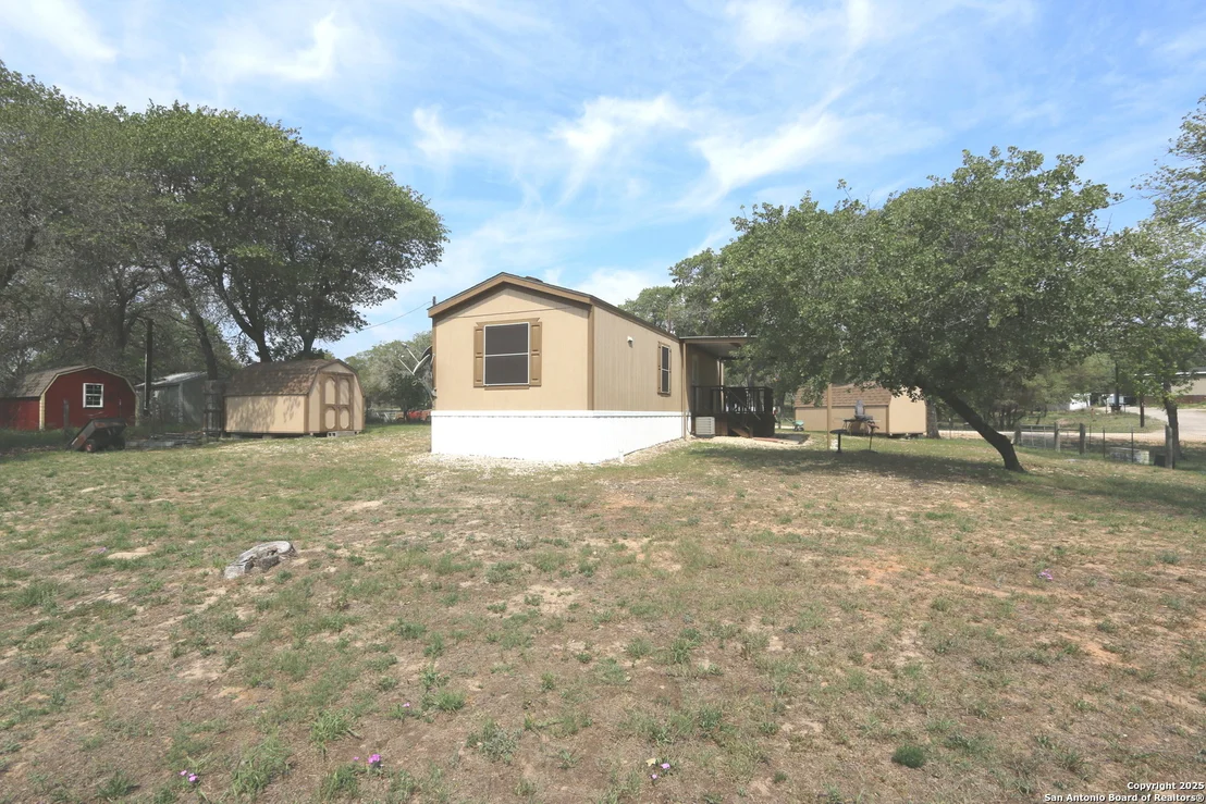 Photo of 337 Lost Spring Dr