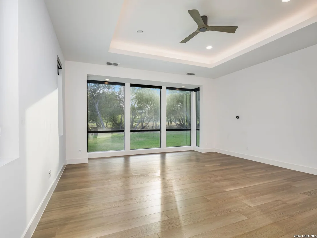Photo of 211 Wellesley Hill
