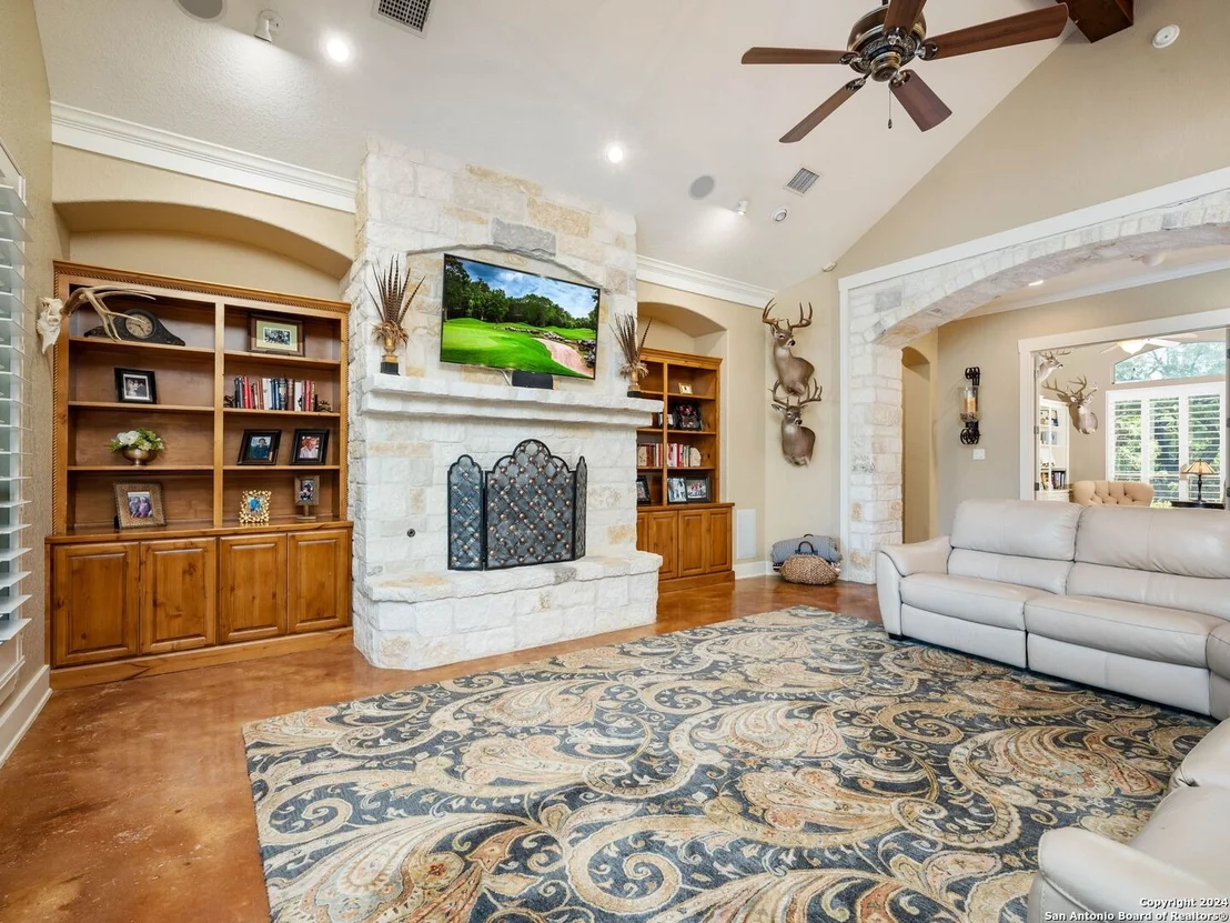 Photo of 676 Long Meadows