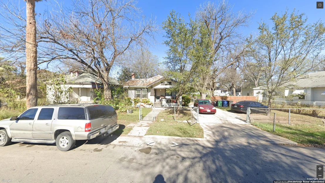 Photo of 243 Barrett