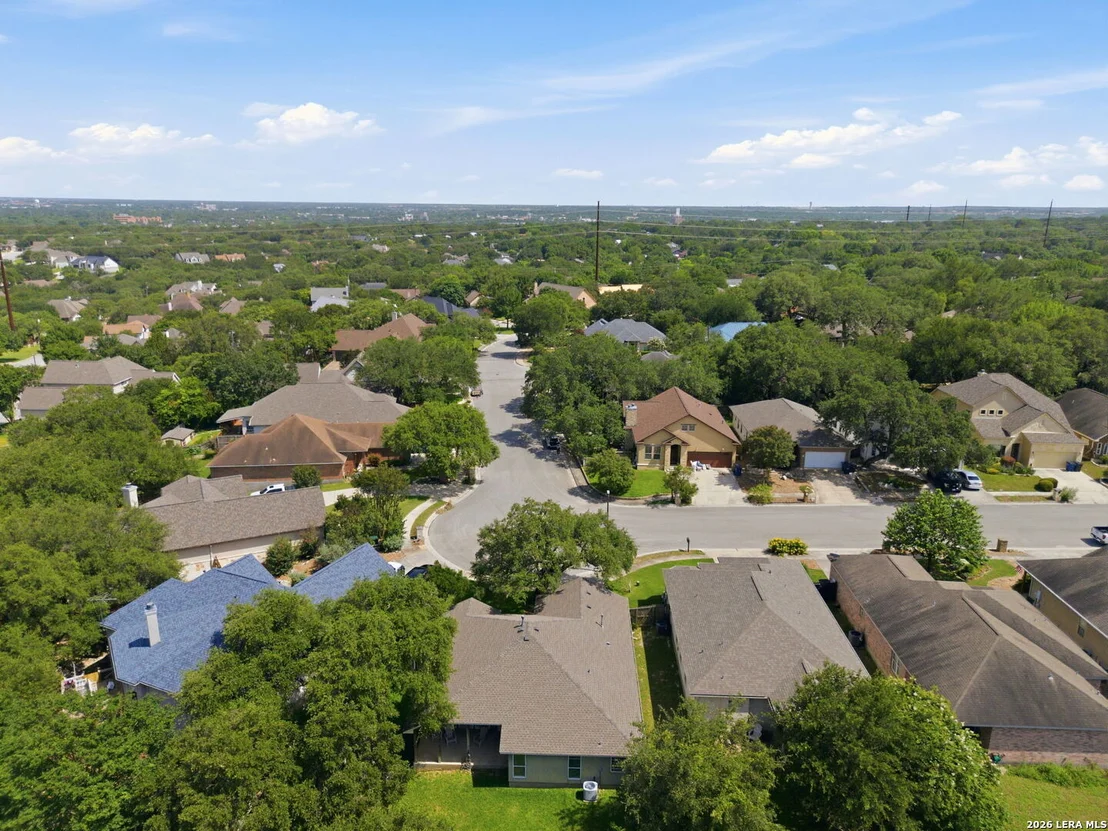 Photo of 327 BONNER BLVD