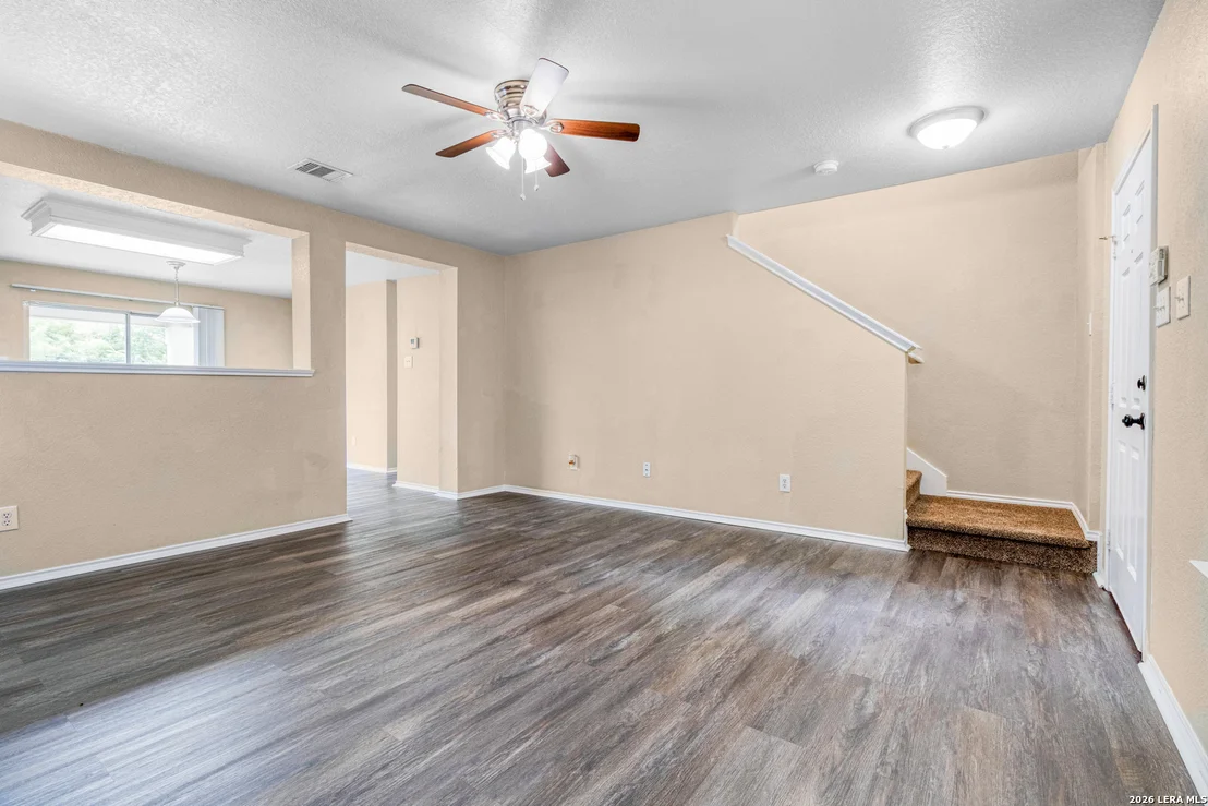 Photo of 131 BOOKER PALM