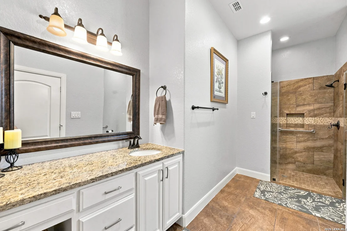 Photo of 1357 PRIVATE ROAD 3702