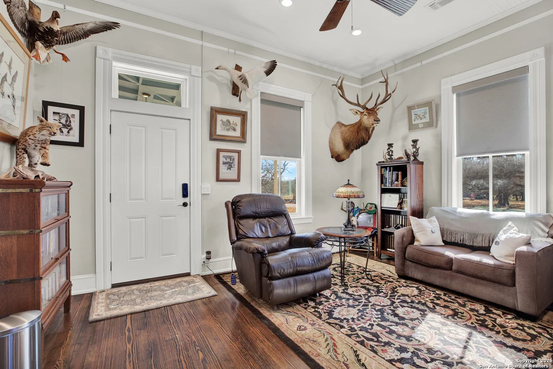 Photo of 308 Oakhaven Lane